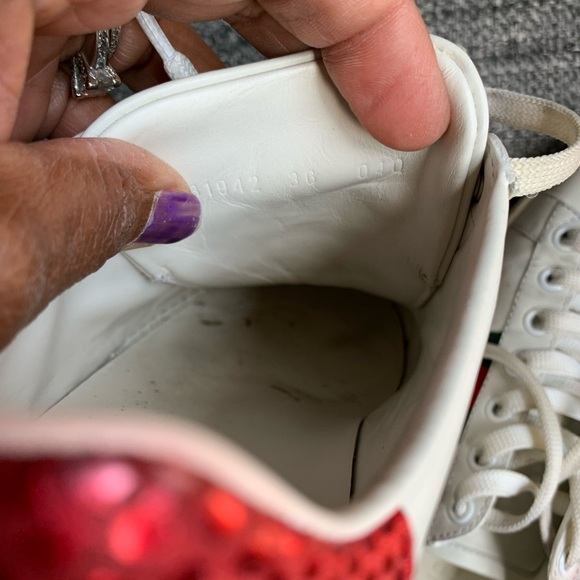 gucci sneakers 6 should  fit 7 as well - Picture 10 of 12